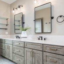 Modern Farmhouse Bathroom